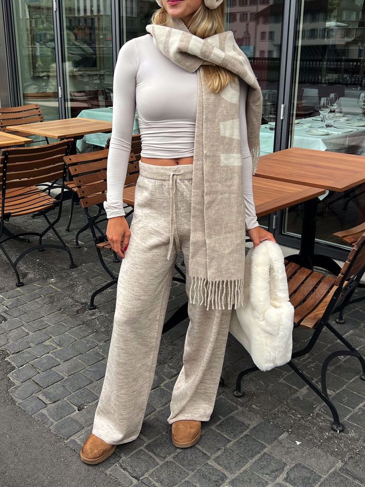 comfy beige pants